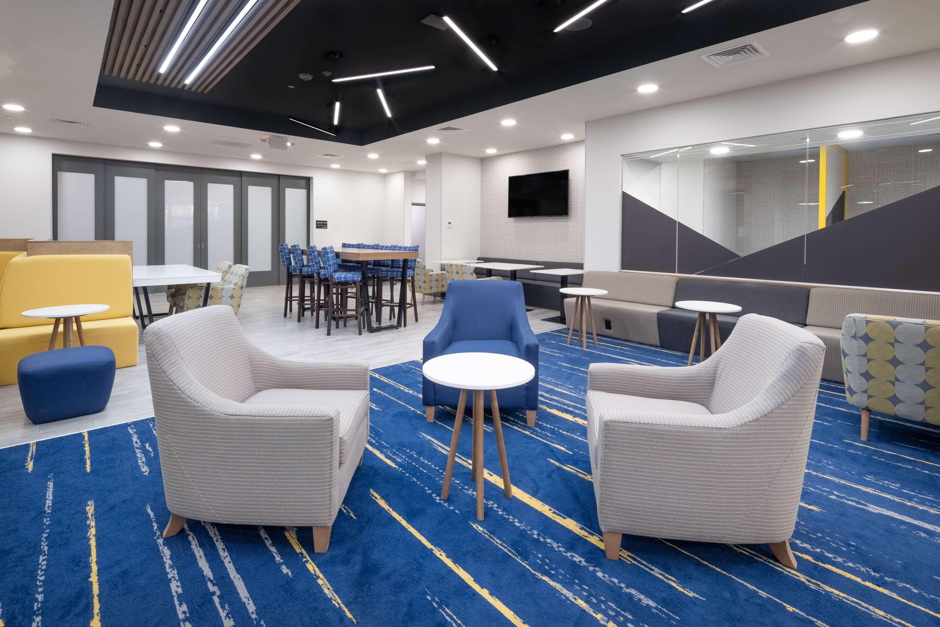 Hampton Inn By Hilton Verona At Turning Stone Extérieur photo