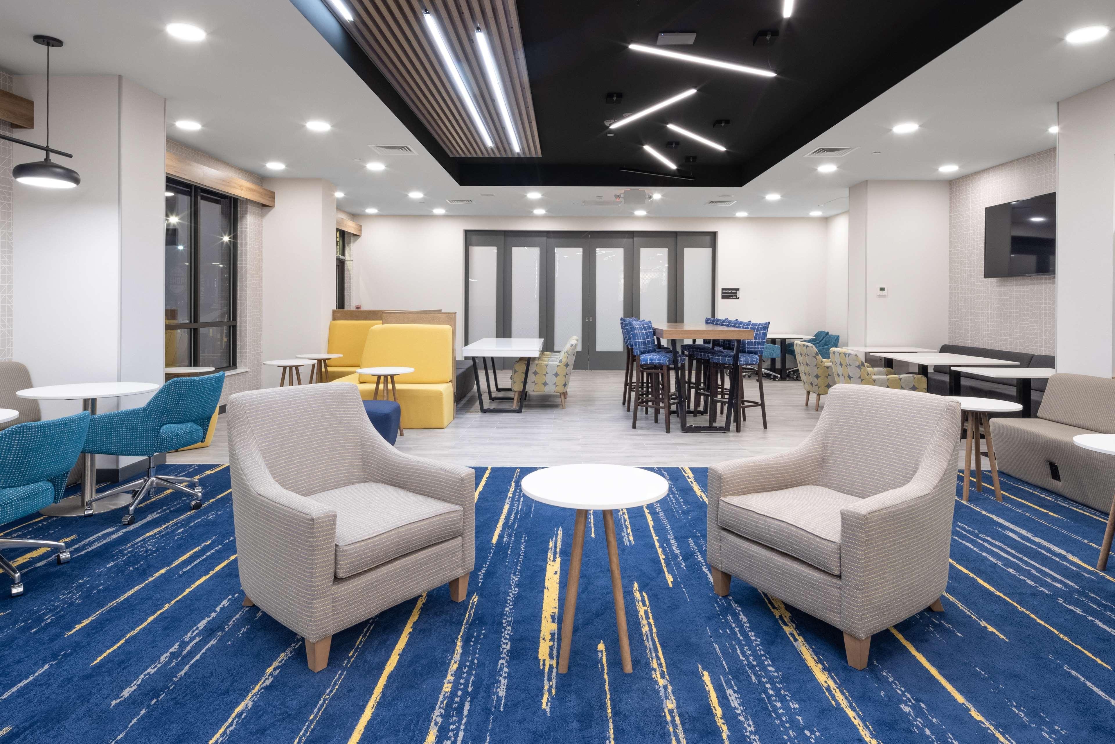 Hampton Inn By Hilton Verona At Turning Stone Extérieur photo